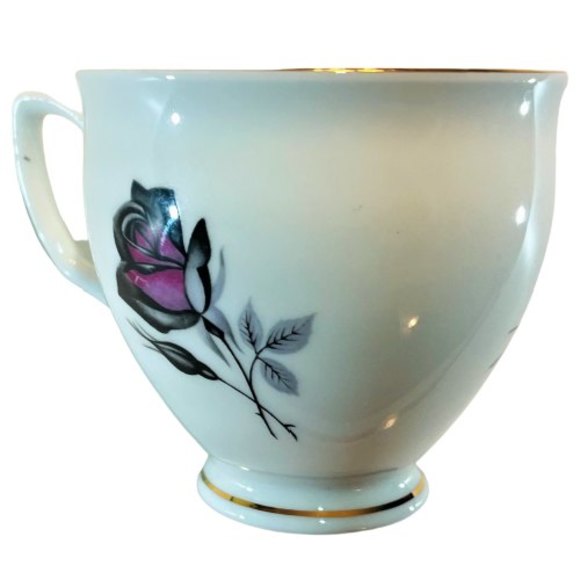 Royal Sandford Purple Roses Bone China 22k Gold‎ Trim Tea Cup/Saucer Set England - Picture 2 of 9